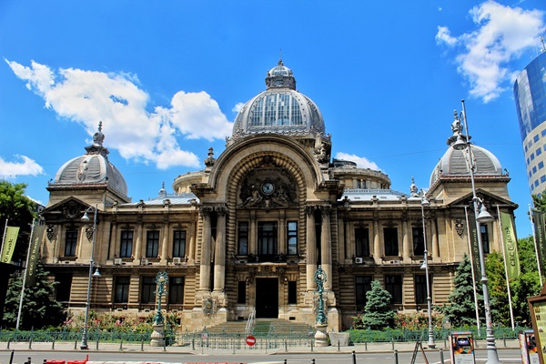 Attractions and Places to Visit in Bucharest